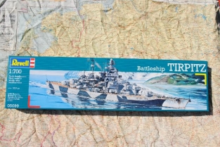 Revell 05099  TIRPITZ Kriegsmarine Battleship